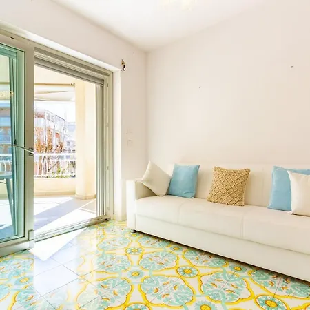 Apartment Sole Alto - Myho Casa Vasto